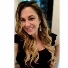 Marta Crane's Instagram, Twitter & Facebook