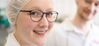 Laborantin in Ausbildung