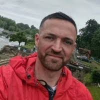 Ashley Warman's Instagram, Twitter & Facebook