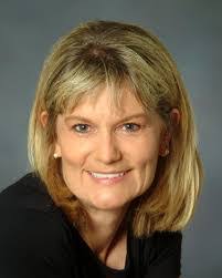 Janette Carroll's Instagram, Twitter & Facebook