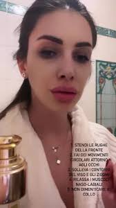 Oltre ad utilizzare un ottimo cosmetico, per potenziarne l’efficacia,  applicalo facendo dei movimenti specifici. Utilizza i prodotti Precious  Milk chs trovi sul sito www.preciousmilk.it #faceyoga ...