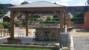 Choose from 8 ft to 60 ft 8 ft 10 ft 12 ft 14 ft 15 ft 16 ft 18 ft 20 ft 22. These 10 Outdoor Kitchens Will Blow You Away Yardistry Structures Gazebos Pavilions And Pergolas