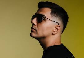 Mizak Music & Downloads