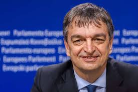 Fifa five in bid for region's votes