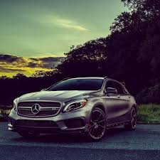Driving Benzes Mercedes Benz Gla 45 Amg Mercedes Benz Gla Mercedes Mercedes Benz
