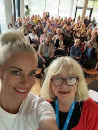 Ikke hørt podcast episoden med meig å fantastiske Anna Langen Lundquist?  FlinkPike sin siste podcastgjest før sommerferien er Anna Lundquist Langen  hun skulle være med i podcasten for å snakke om utgivelse