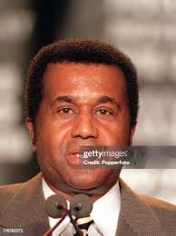 198 Lewis Emanuel Photos & High Res Pictures