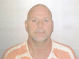 Akron police: Estranged husband previously convicted of arson talking to  police