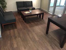 Both our wide engineered walnut flooring and our solid walnut flooring bring out the rich beauty of the wood by maximizing its long grain pattern. Recreate This Beautiful Dark Chocolate Timber Flooring Look With Natural Walnut From The Acoustic Luxfeel Loose Lay Vinyl Planks Luxury Flooring Vinyl Plank