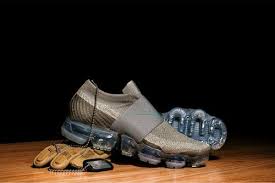 The Nike Vapormax Laceless Hits Nikeid Mens Nike Shoes Sneaker Magazine Nike Air Vapormax