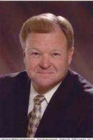 Lee Cotter's Instagram, Twitter & Facebook