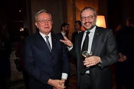 Born in rome, giallini is the son of a housewife and a laborer in a furnace. Il Concerto Di Natale All Ambasciata Di Francia Con Borghi Fraccaro Gozi E Tremonti Foto Di Pizzi Formiche Net