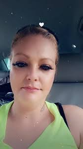 Christina Bracewell's Instagram, Twitter & Facebook