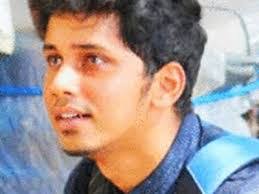 Shahid Shaikh's Instagram, Twitter & Facebook