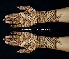 Mehandi By Aleena On Instagram Henna For The Cutest Bride Zama Khadee For Her Nikkah For Bookings Cont Traditional Henna Henna Hand Tattoo Henna