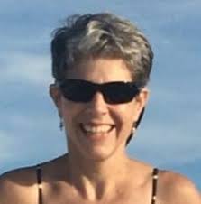 Is there public transportation to Johns Pass from Sirata?