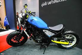 Anak Muda Banget Nih Honda Rebel 300 Bobber Pakai Warna Mencolok Gridoto Com