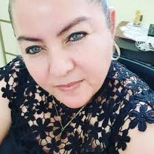 Iris Orellana's Instagram, Twitter & Facebook