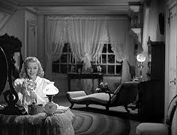 Black And White Christmas Movie A Classic White Christmas In The Movie Holiday Inn Classic Christmas Movies Holiday Inn White Christmas Movie