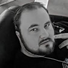 Shawn Harrah's Instagram, Twitter & Facebook