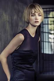 Carre Plongeant Court Carre Court Frange Carre Court Frange Longue Coupe Cheveux Carre