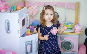 10 best wooden play kitchens for kids