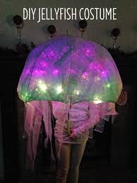 Diy Easy Jellyfish Costume Tutorial How To Make An Umbrella Jellyfish Costume Jellyfish Costume Jellyfish Halloween Costume Animal Halloween Costumes