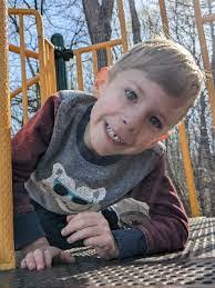 Amanda Jaster's Instagram, Twitter & Facebook