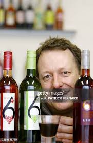 30 Detracting Stock Photos, High-Res Pictures, and Images