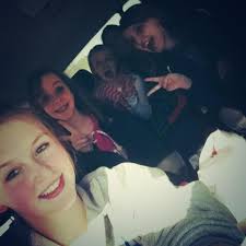 Alexis Marie Hinkle (@Rraebeilla)