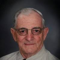 Robin Nissen's Instagram, Twitter & Facebook