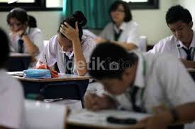 Diskriminasi adalah perlakuan buruk yang ditujukan terhadap kelompok manusia tertentu. Ini 15 Bentuk Diskriminasi Sekolah Terhadap Siswa Versi Kpai