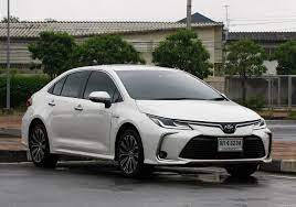 With the new 3 step locking seatbelt to. Toyota Corolla Altis 1 8 Hybrid 2019 Review