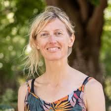 Kate Finnerty's Instagram, Twitter & Facebook