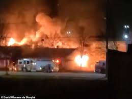 I saw the advertisement for green doughnuts and i was sold. Fire Rips Through Shaquille O Neal S Historic Krispy Kreme Store In Atlanta Daily Mail Online