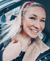 I got engaged to my prison pen-pal — after only 3 hours together