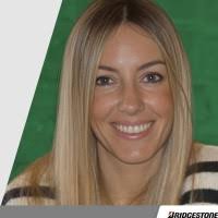 90+ perfiles de «Lara»