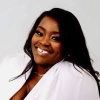 Ginger Barham's Instagram, Twitter & Facebook