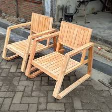 Serta terlihat cantik dijadikan sebagai perhiasan dalam rumah. Konsep Terbaru 54 Kursi Kayu Dari Palet