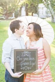Knowing what you should write in a wedding anniversary note, card, or letter for someone special in your life can be difficult, but is worth the effort. Cute First Wedding Anniversary Photo Ideas For Your Shoot