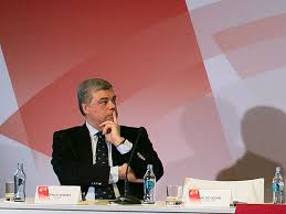 Duarte pio que, no caso, serve apenas para relevar a importância que pode assumir a instituição real, mesmo em países que deixaram de ser monarquias. Ascenso Simoes Quer Criar Registo Documental Para Suportar Dados Dos Deputados Atualidade Sapo 24