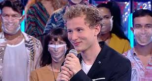 A eux de combler les vides. N Oubliez Pas Les Paroles Le Maestro Jeremy Repousse Nagui Chamboule Toutelatele