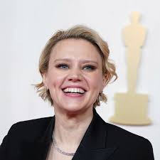 Anderson's Bookshop bringing Kate McKinnon, Kelly Bishop, Jodi Picoult and  more to Naperville area this fall