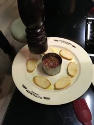 Akademiya Kulinarii 8 Tartar Picture Of Goodman Moscow Tripadvisor В меню американская кухня, бургеры, европейская кухня, стейки. tripadvisor
