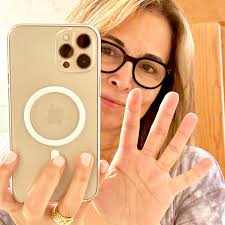 Stop what you're doing and read this: “ I am proud of you. Because after  everything you've been through, you are still here. And you are still  smiling and laughing regardless of