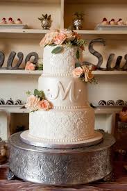 20 Elegant Vintage Buttercream Wedding Cakes Roses Rings Buttercream Wedding Cake Lace Wedding Cake Wedding Cake Roses