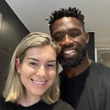 According to research so far my goat Siya Kolisi will loose 👇🏾👇🏾 1. Car  to wife 2. House to wife 3. 50/50 business with wife 4. Assets will go to  his wife