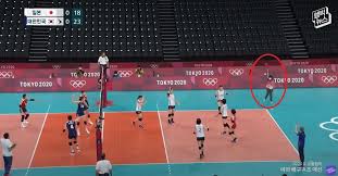 올림픽) 배구 한점 내면 다들 부둥부둥 하는거 좋지않아? Eheuf8k6xxcjkm