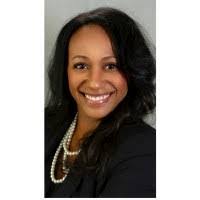 Shana Graves's Instagram, Twitter & Facebook