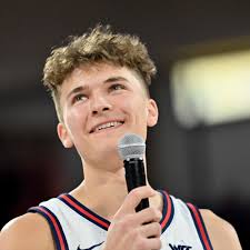 Former Gonzaga walk-on Will Graves living the good life at another Final  Four